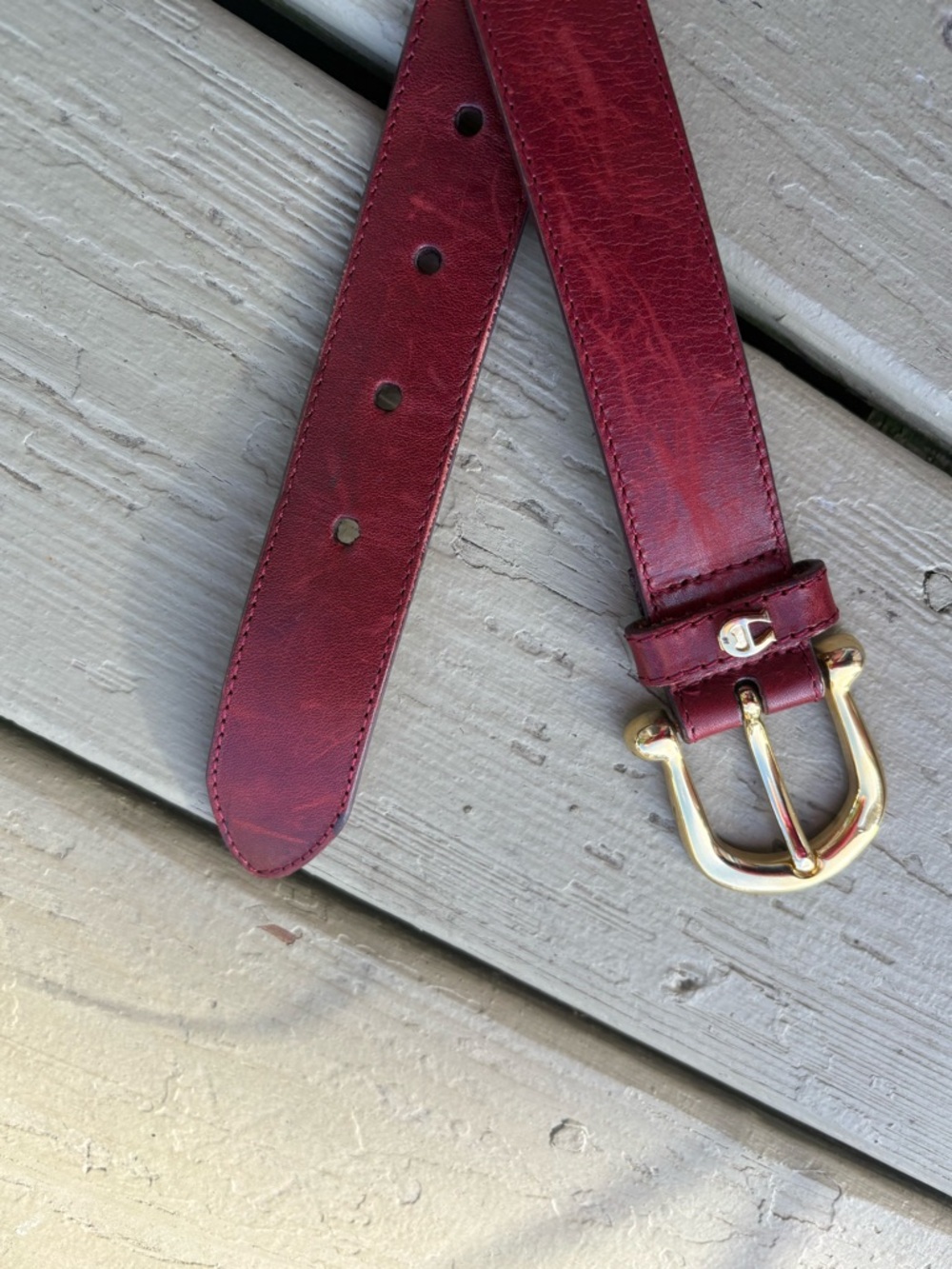 ETIENNE AIGNER Burgundy 1” Width Leather Belt with Gold Buckle, Size: M 30-34 - Picture 4 of 7